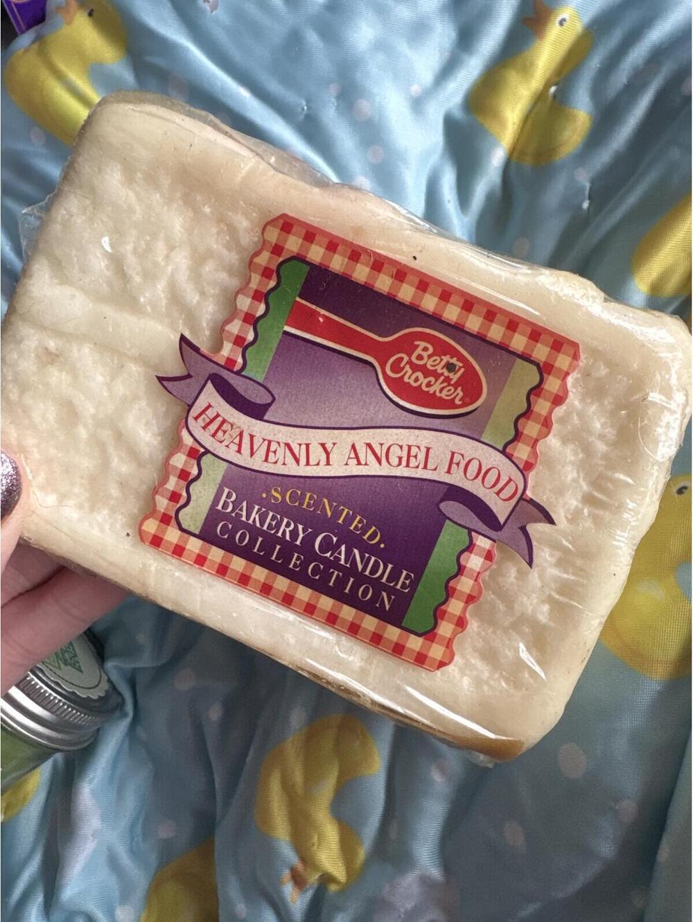 Vtg Betty Crocker Heavenly Angel Food Bakery Candle NOS Sealed 1999 12oz